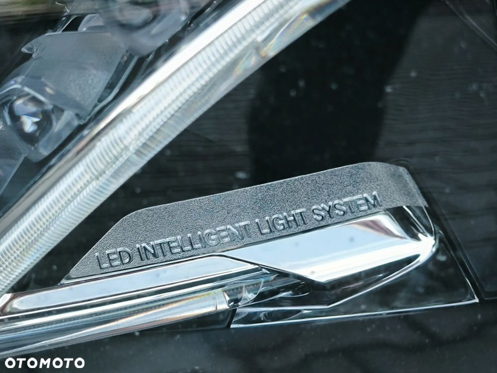Mercedes-Benz Klasa E - 22