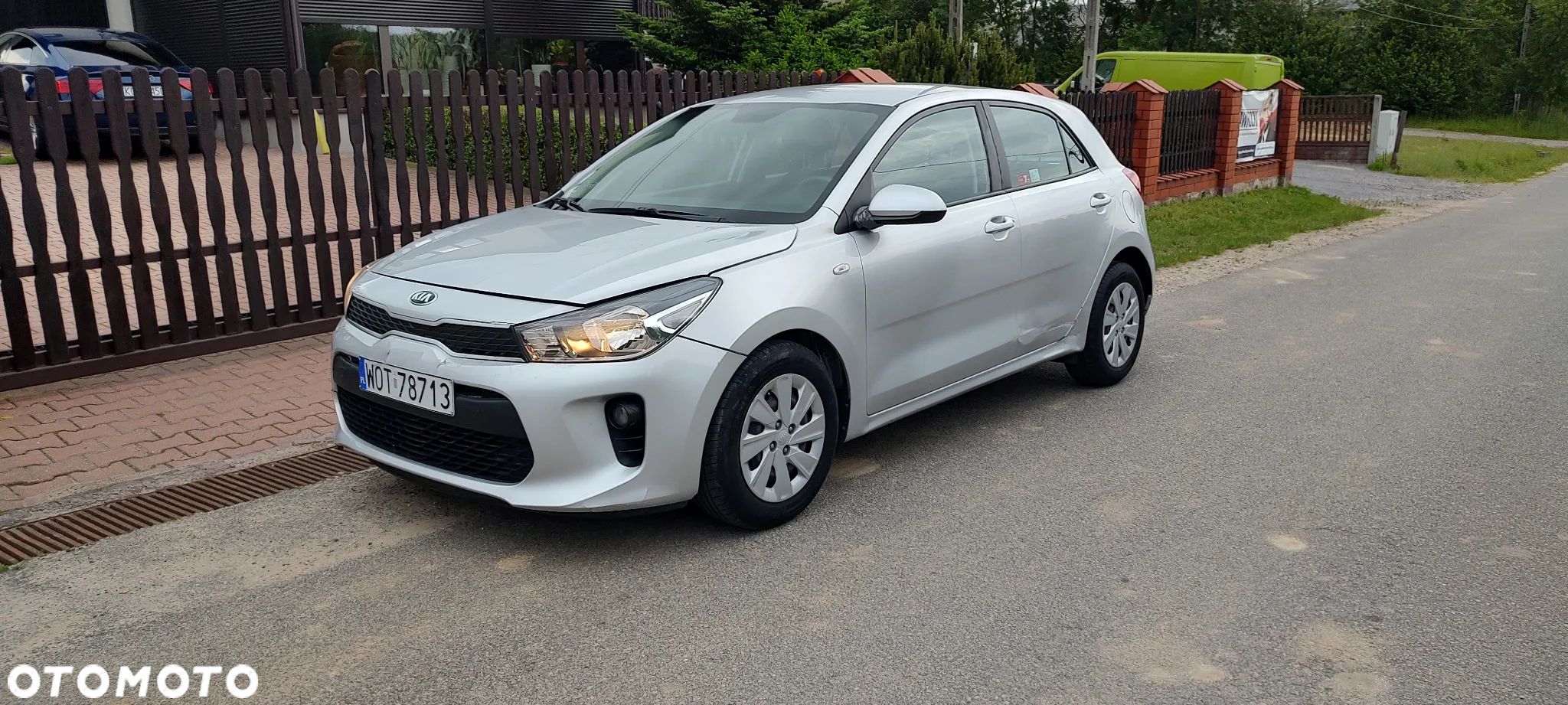 Kia Rio 1.2 Business Line - 1