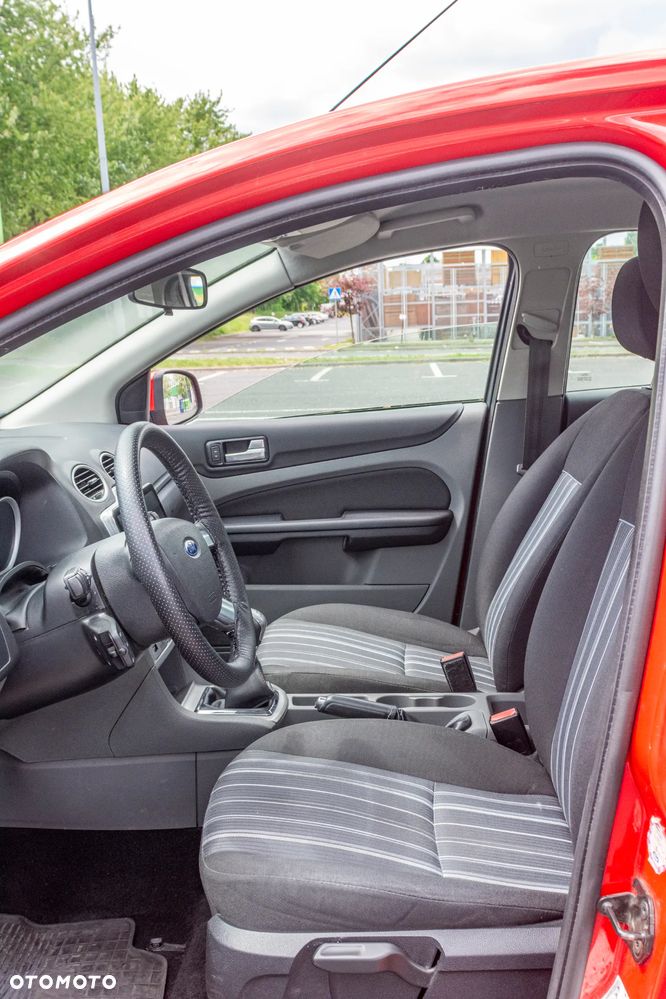 Ford Focus 1.6 TDCi Amber X - 15