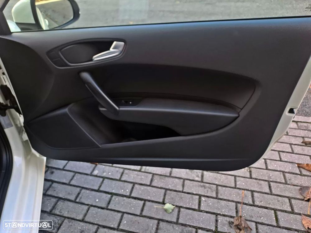 Audi A1 1.6 TDI Attraction - 22