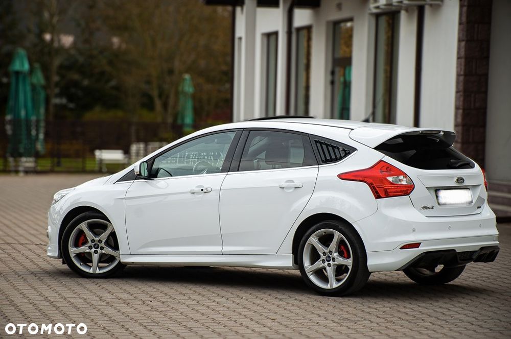 Ford Focus - 18