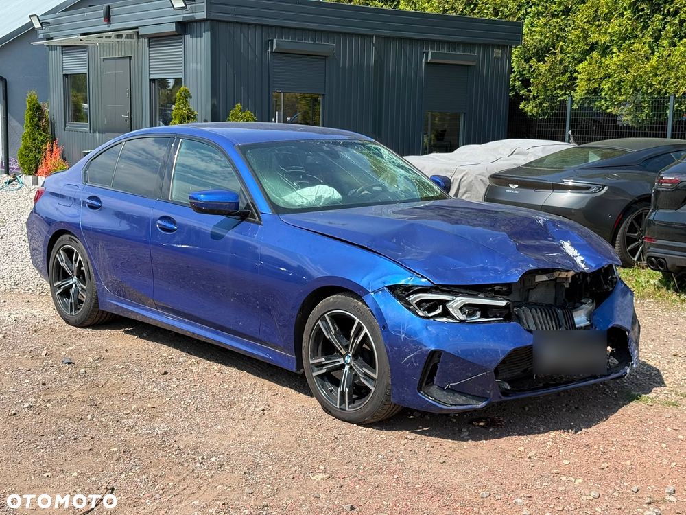 BMW Seria 3 318d M Sport - 3