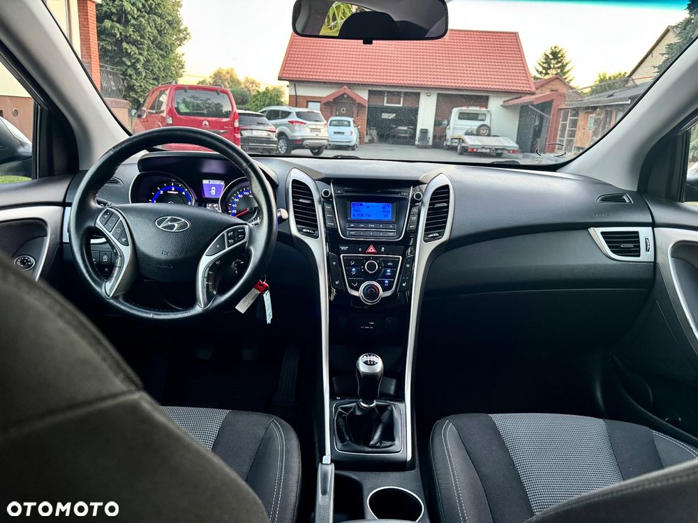 Hyundai i30 1.6 CRDi Comfort - 12