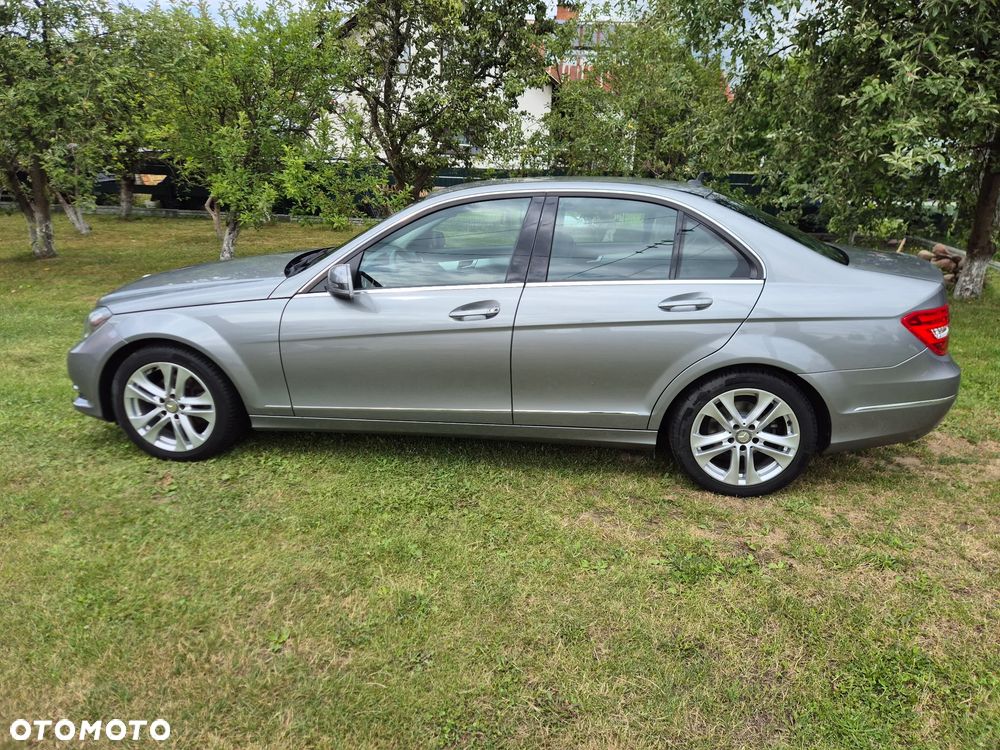 Mercedes-Benz Klasa C 180 7G-TRONIC - 4