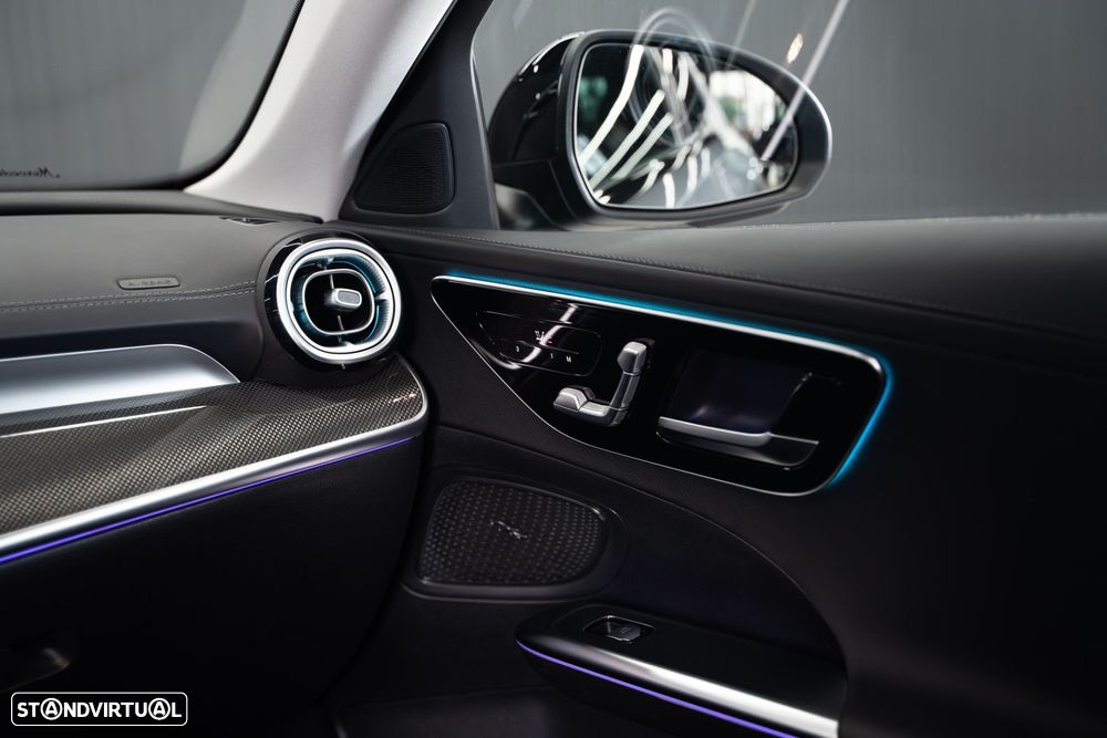 Mercedes-Benz C 300 - 38