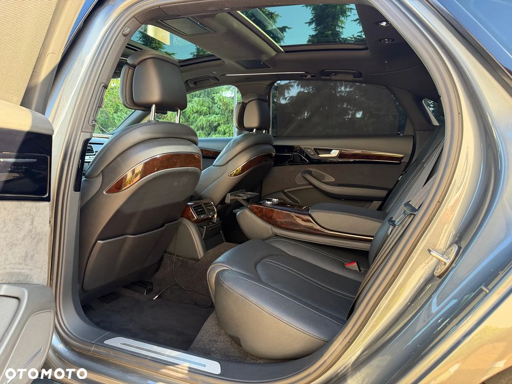 Audi A8 4.0 TFSI cylinder on demand quattro tiptronic Lang - 29