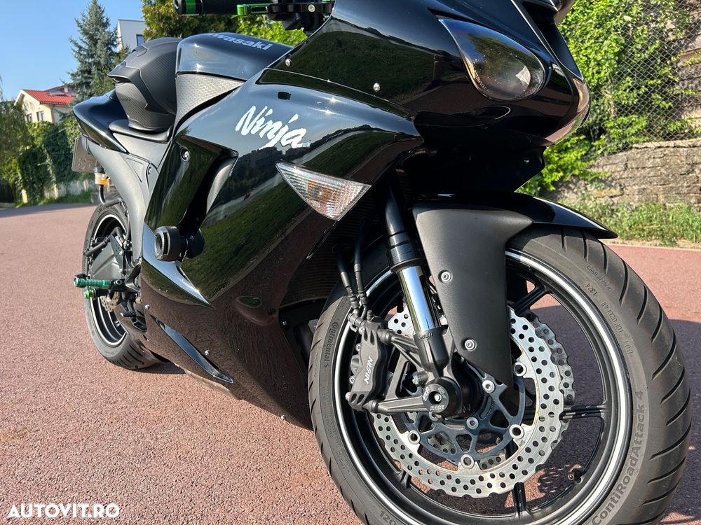 Kawasaki ZX-6R Ninja - 9