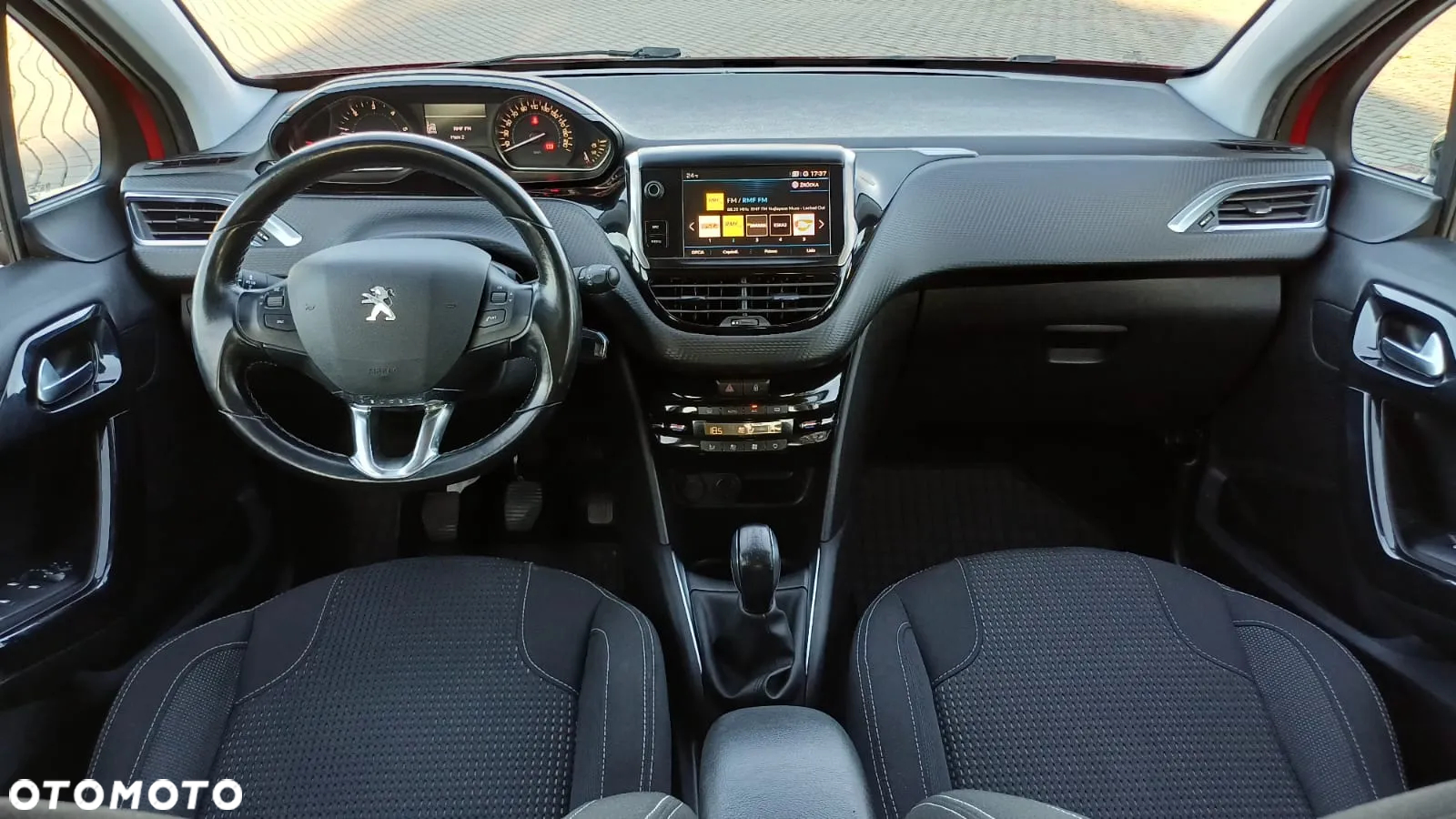 Peugeot 208 Blue-HDi 100 Stop&Start Allure - 6