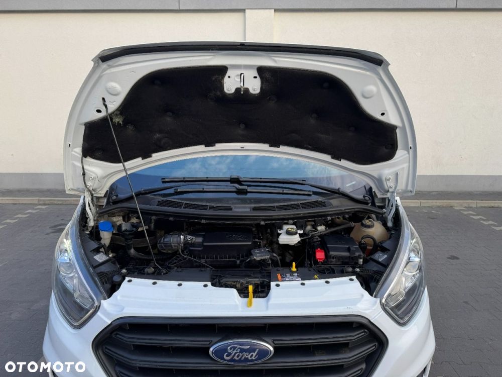 Ford Transit Custom - 21