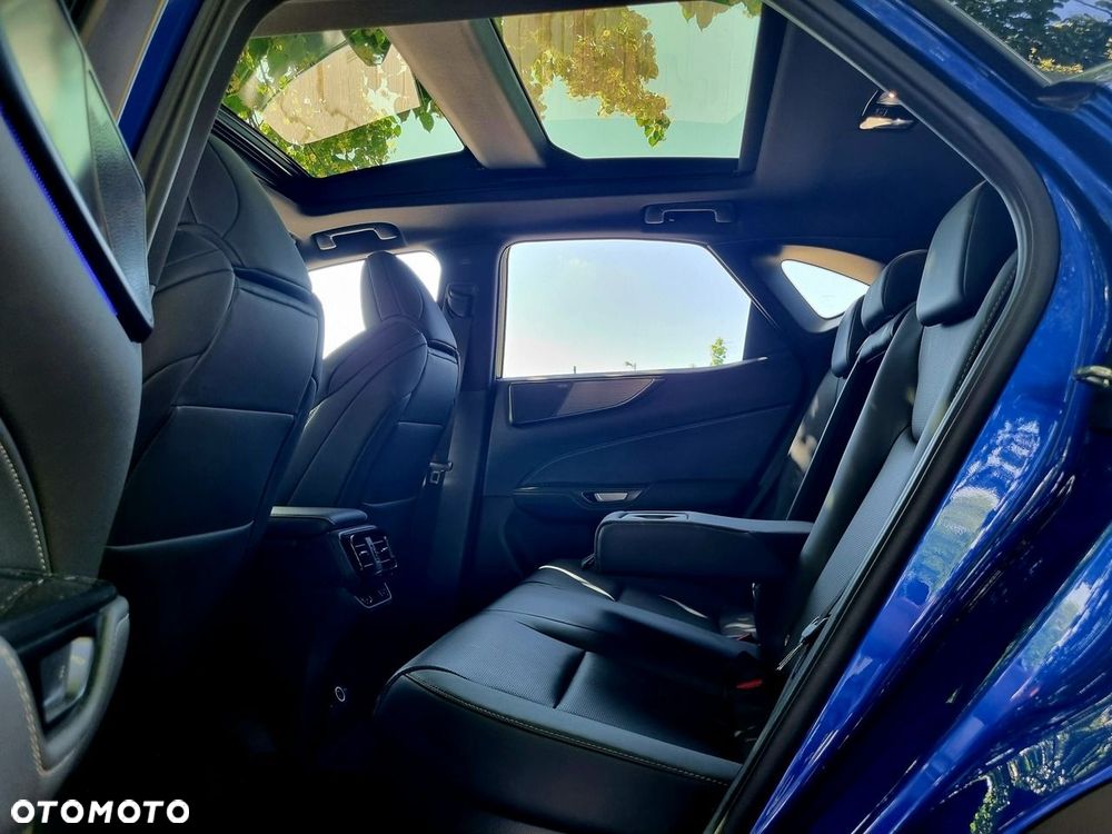 Lexus NX - 12
