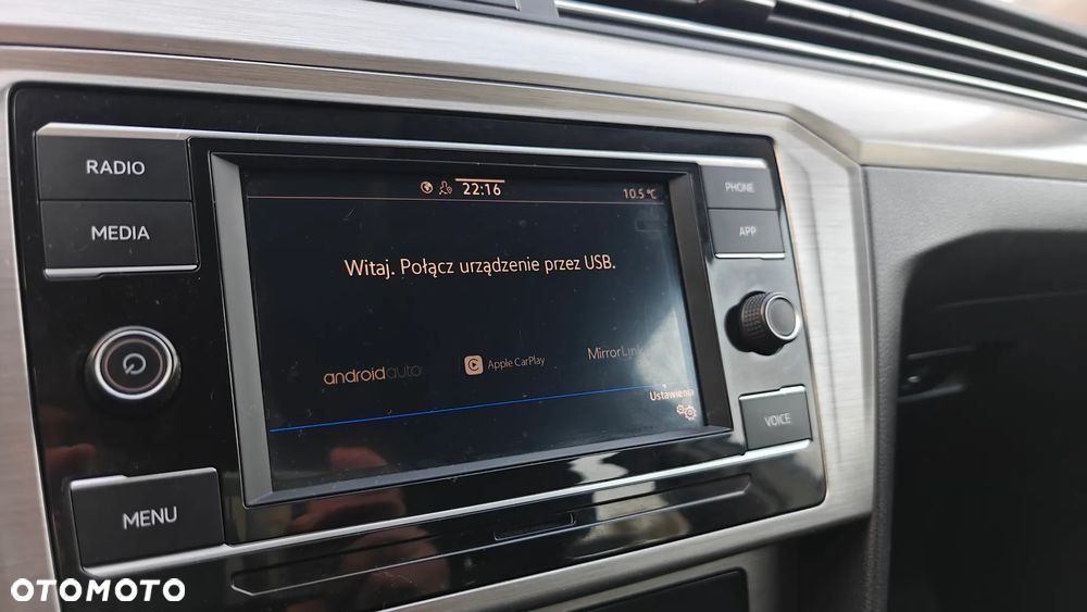 Volkswagen Passat - 21