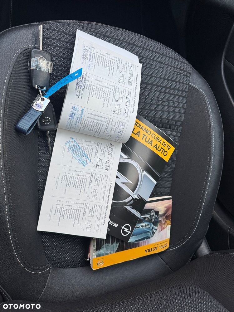 Opel Astra - 21