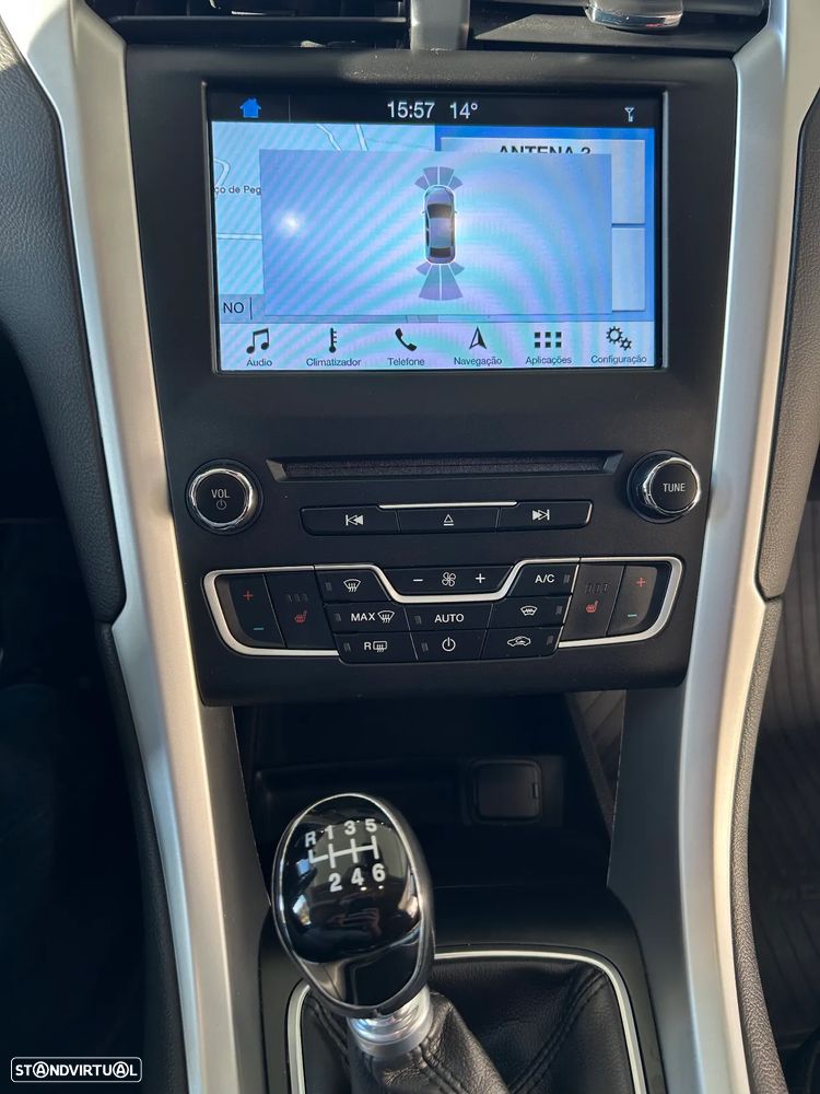 Ford Mondeo SW 1.5 TDCi Business Plus ECOnetic - 28