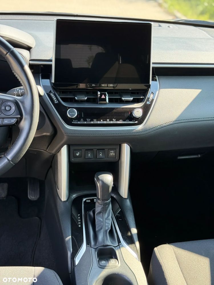 Toyota Corolla Cross 2.0 Hybrid Style AWD - 15