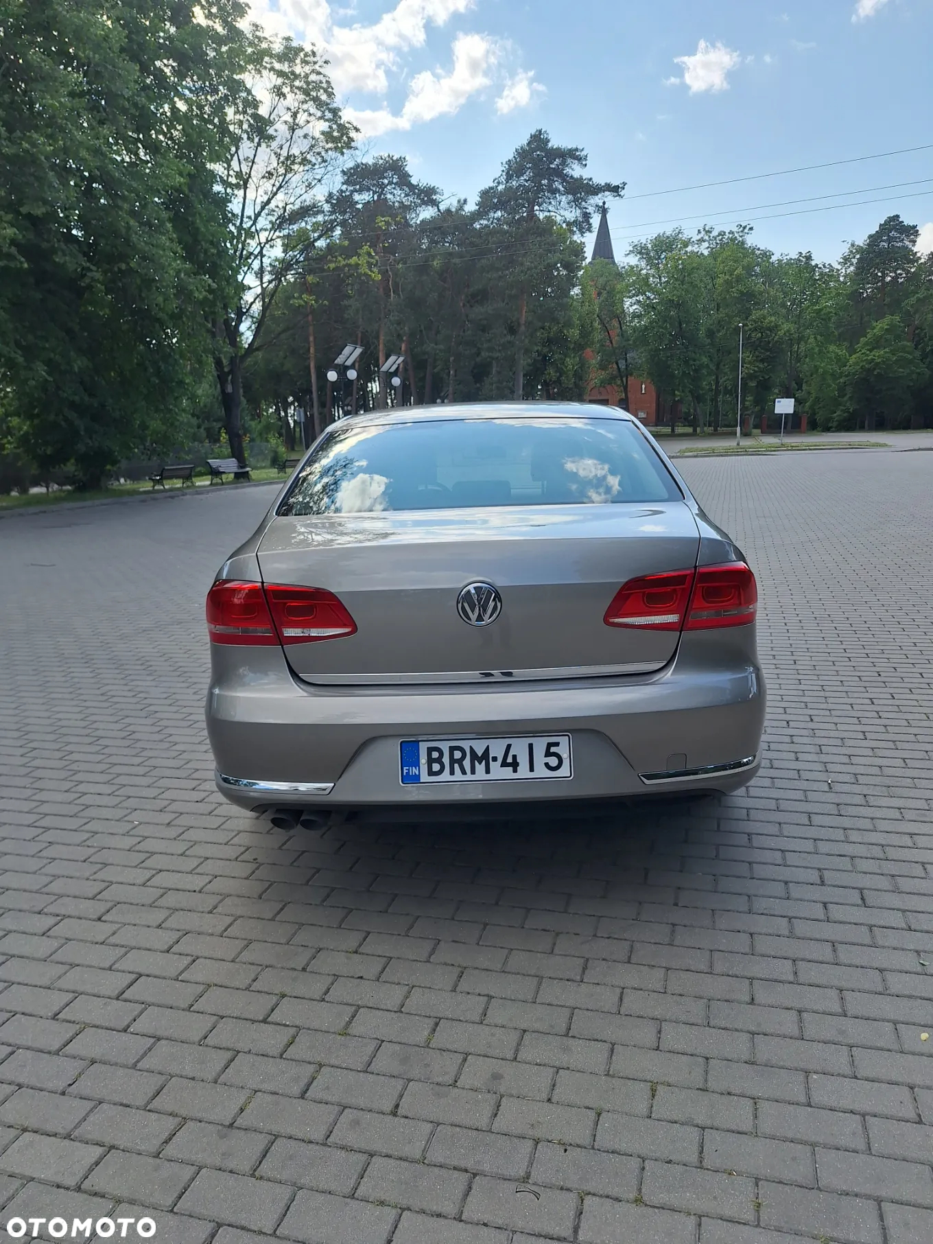 Volkswagen Passat 2.0 TDI Trendline - 5