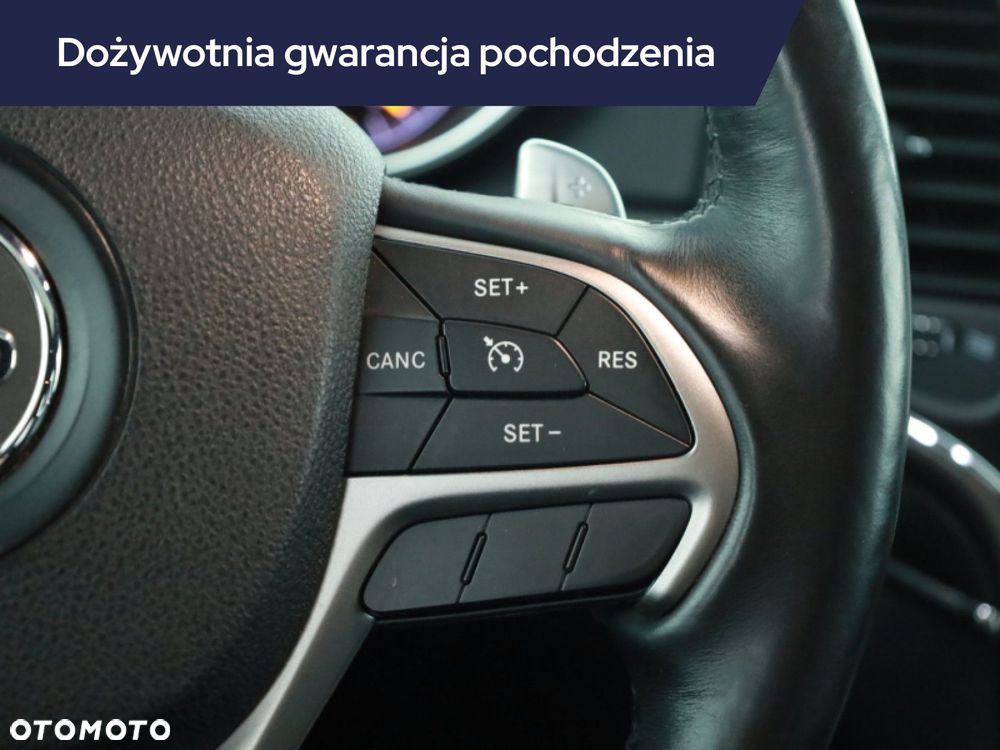 Jeep Grand Cherokee - 17