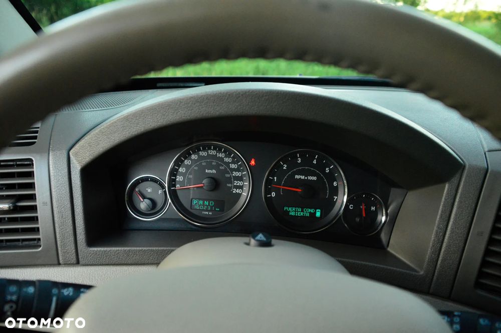 Jeep Grand Cherokee 5.7 V8 HEMI Automatik Limited - 8