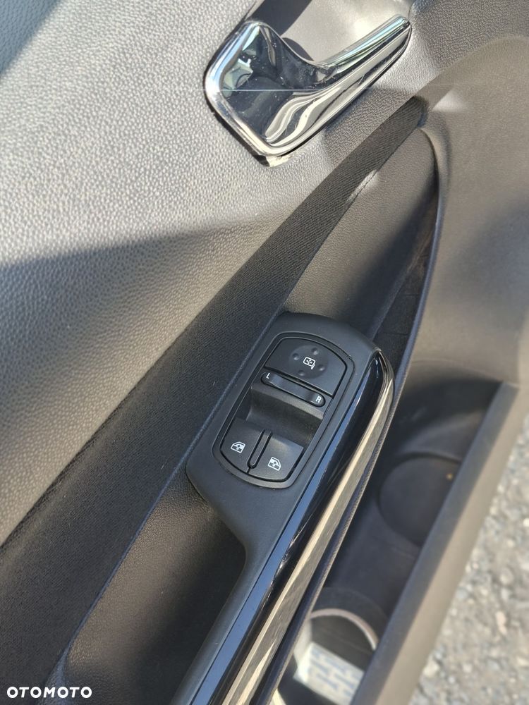 Opel Corsa - 10