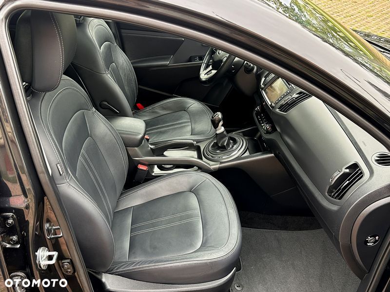 Kia Sportage - 11