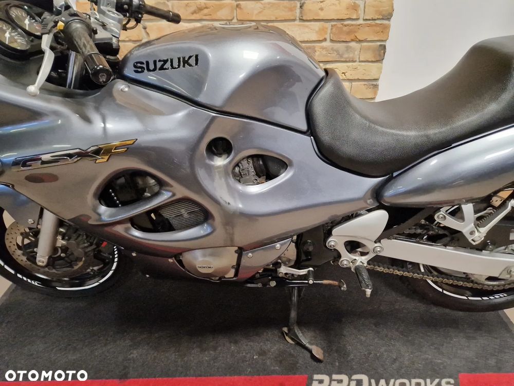 Suzuki GSX-F - Katana - 32
