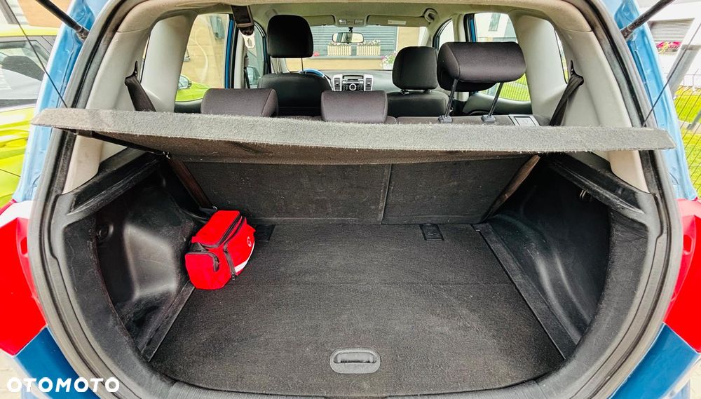 Kia Venga 1.4 M - 11