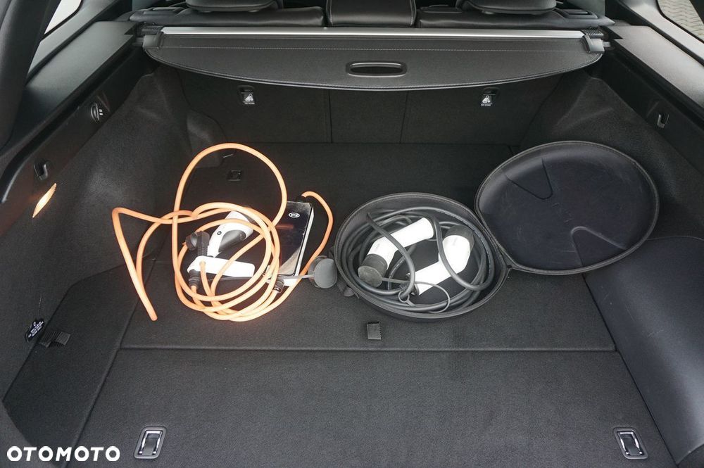 Kia Ceed 1.6 GDI PHEV XL DCT - 31