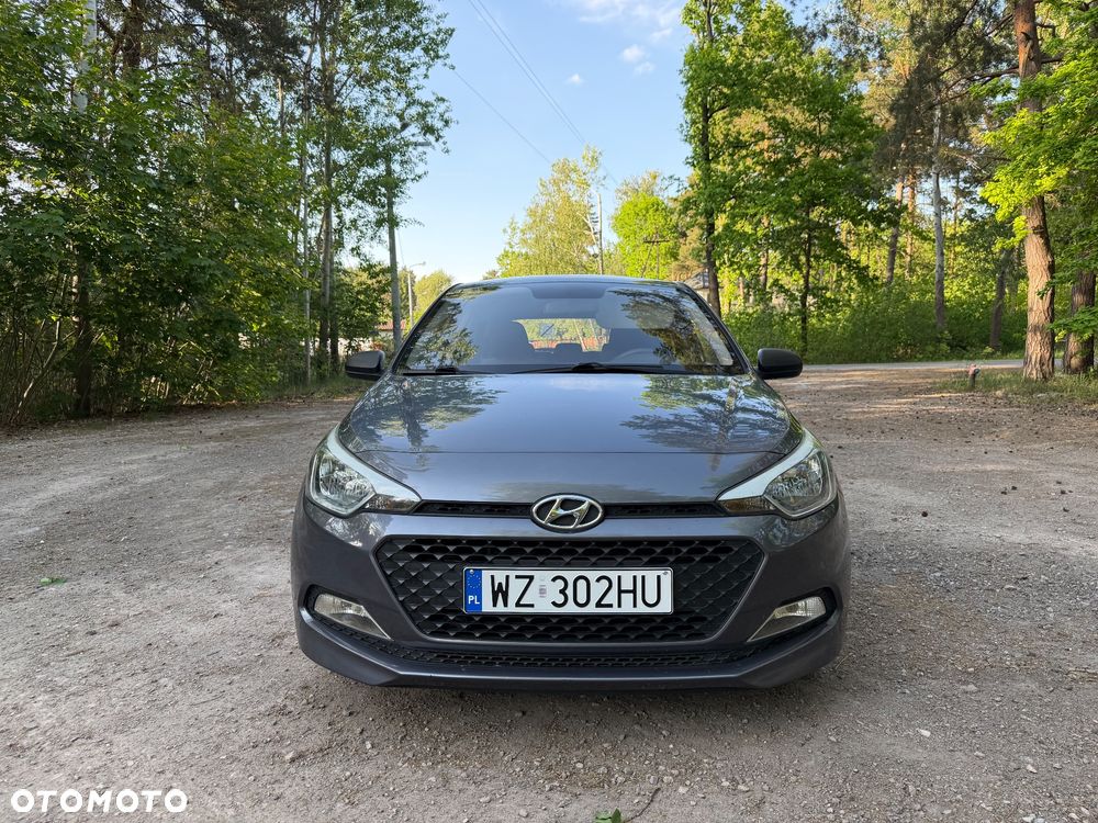 Hyundai i20 1.2 - 12