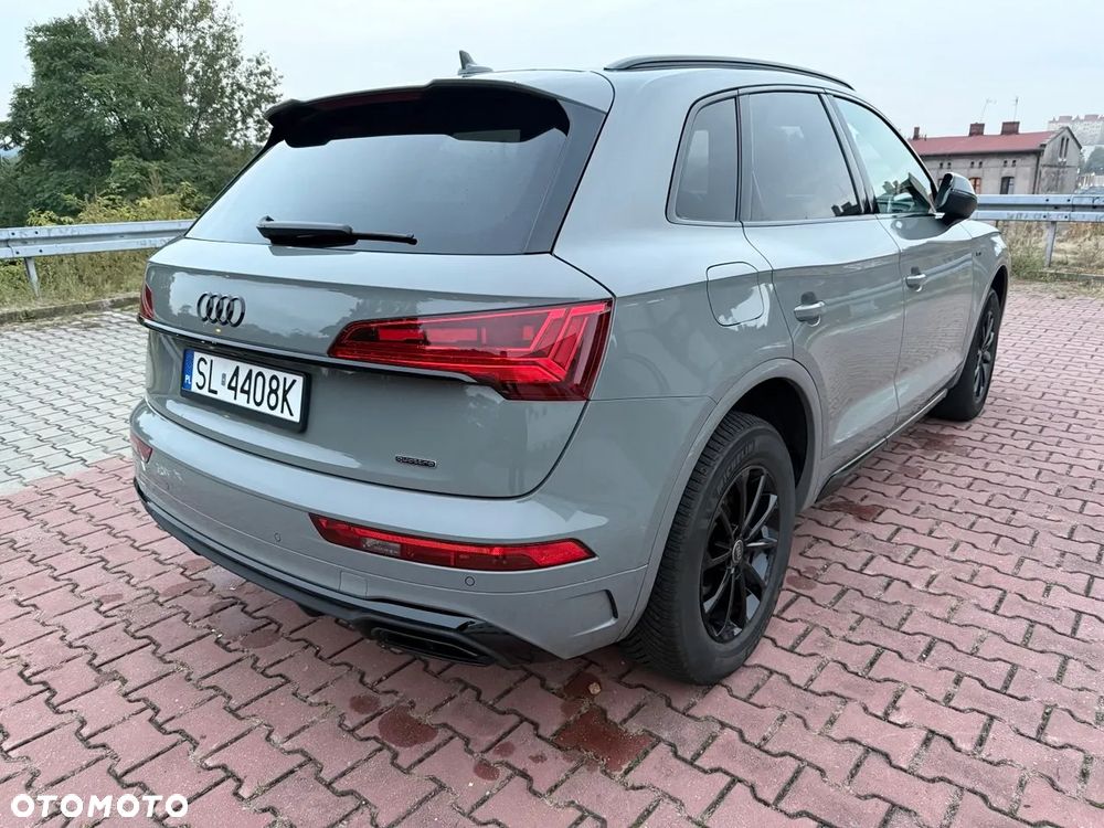 Audi Q5 55 TFSI e Quattro S Line S tronic - 4