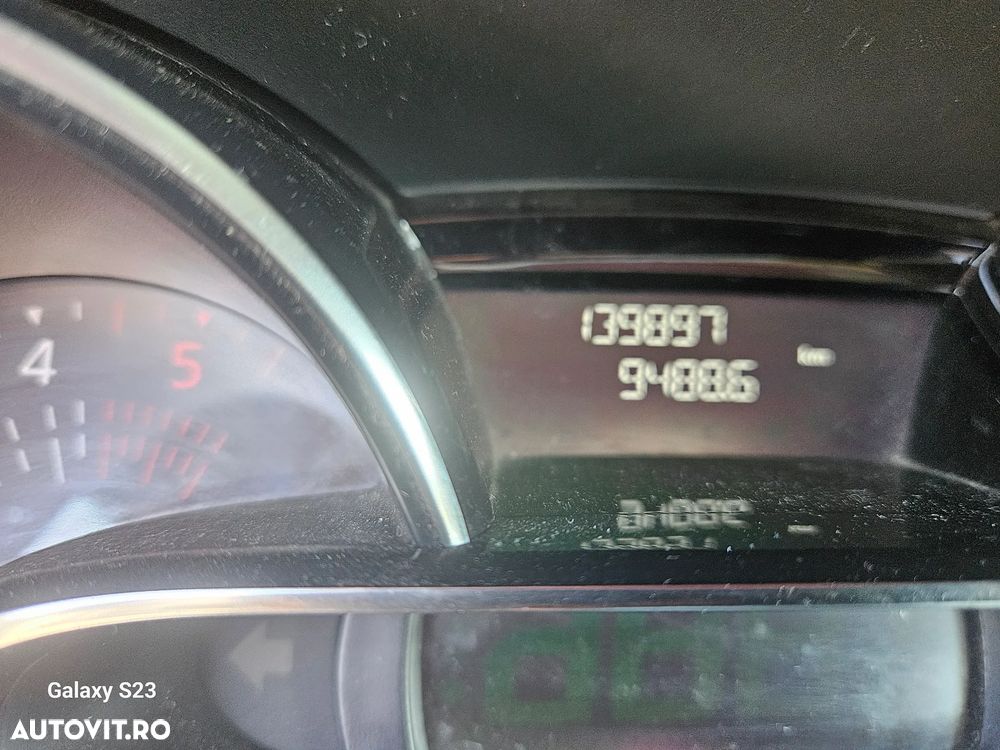 Renault Clio - 12