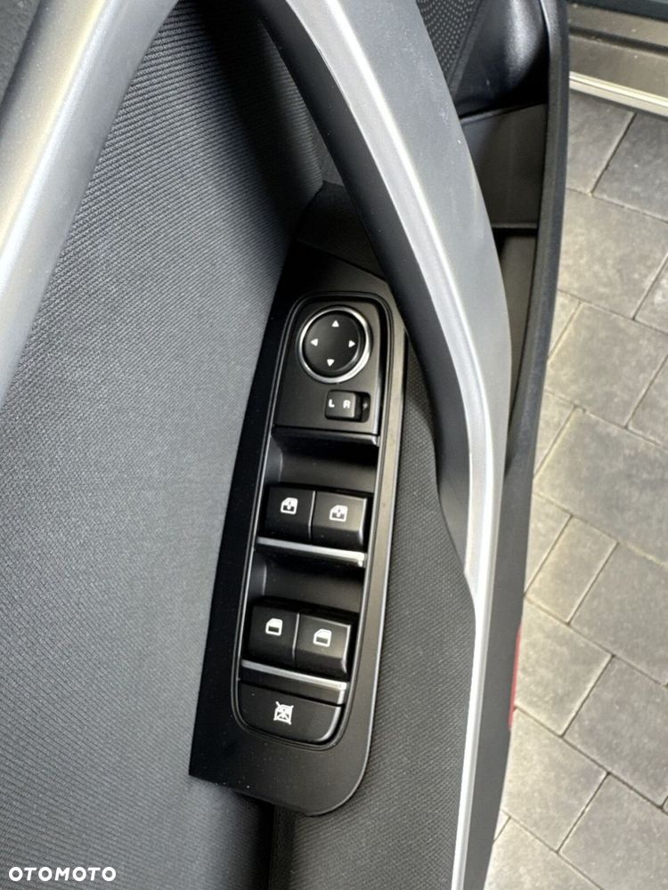 Kia XCeed 1.5 T-GDI M DCT - 13