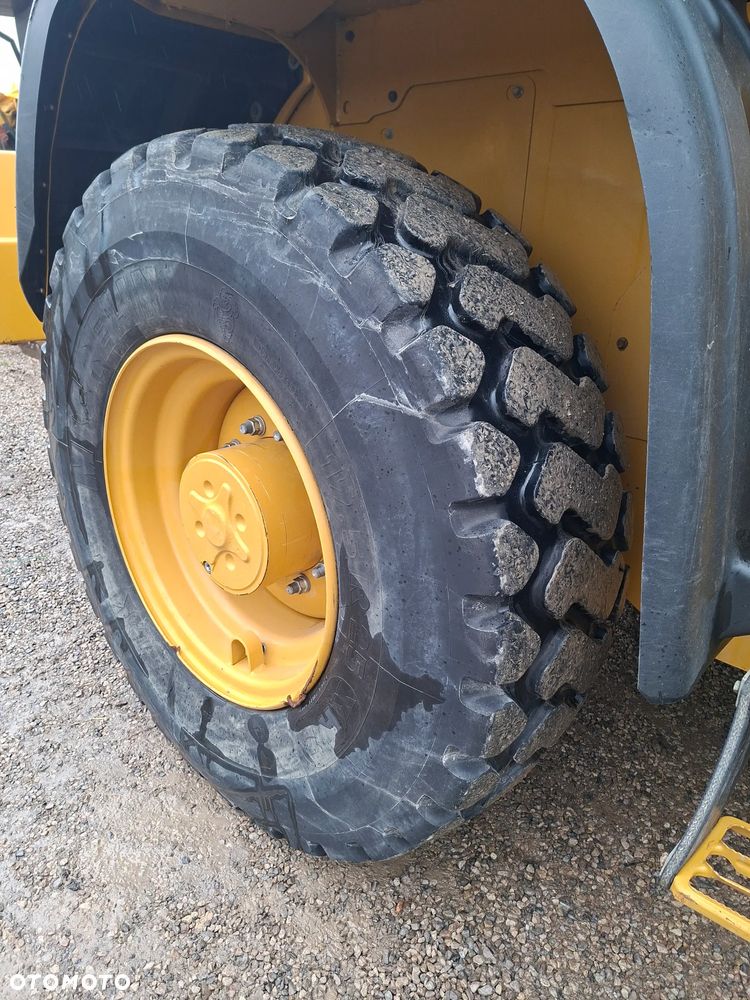 Caterpillar CAT 918 M - 28