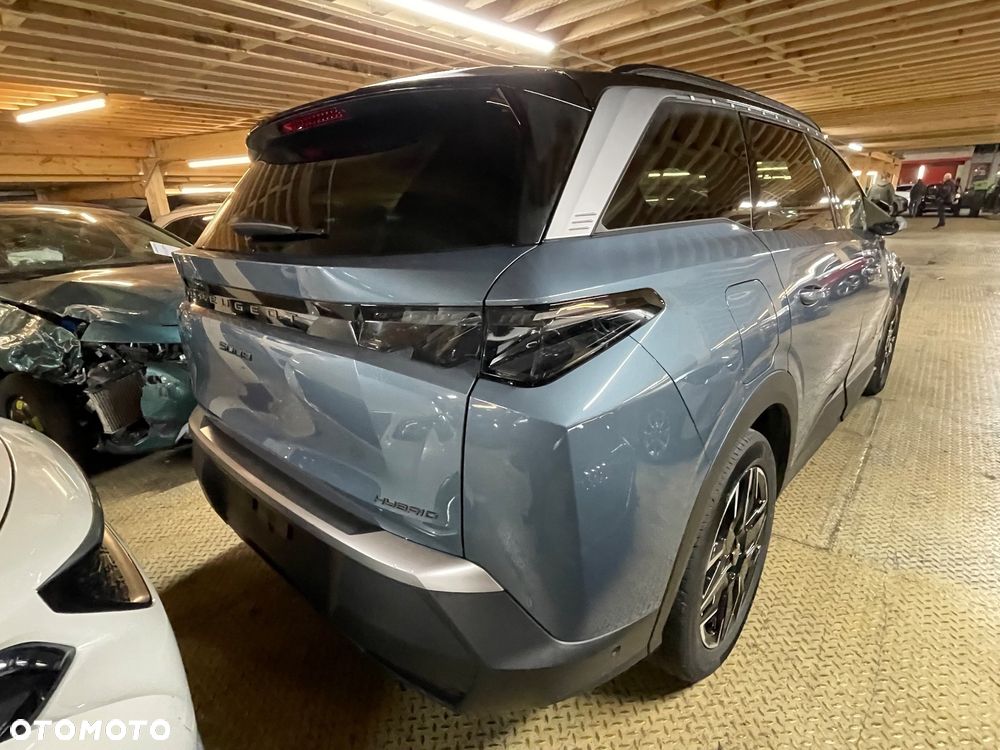 Peugeot 5008 - 2