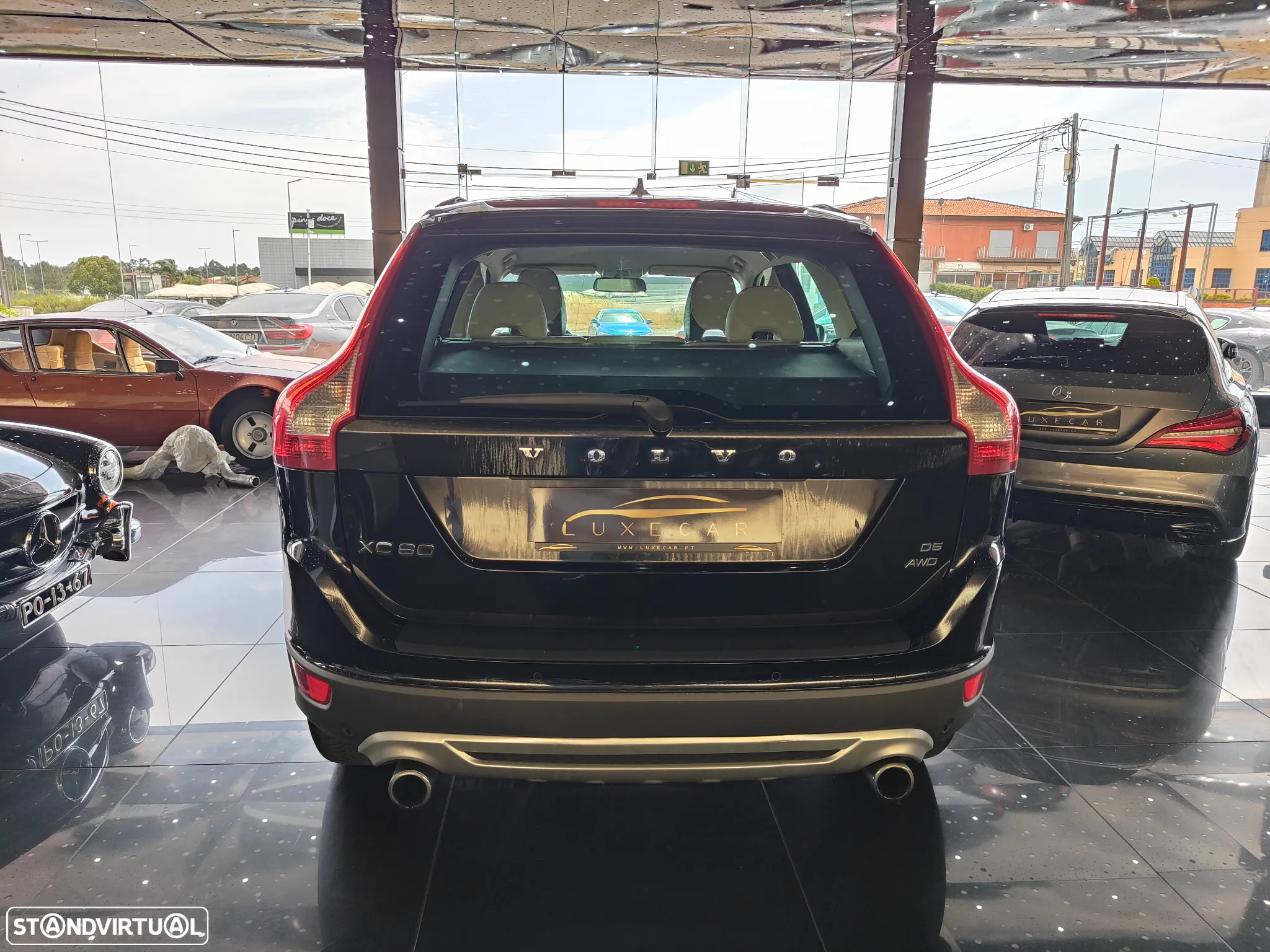 Volvo XC 60 2.4 D5 R-Design AWD Start/Stop - 6