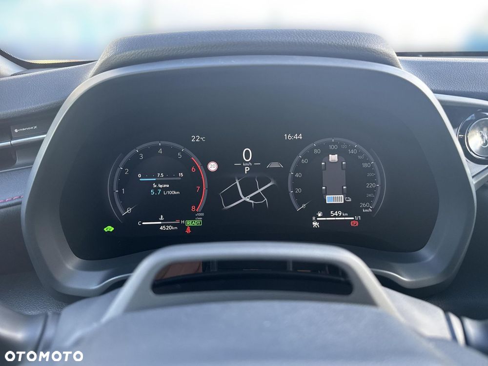 Lexus LBX 1.5 Hybrid Emotion - 17