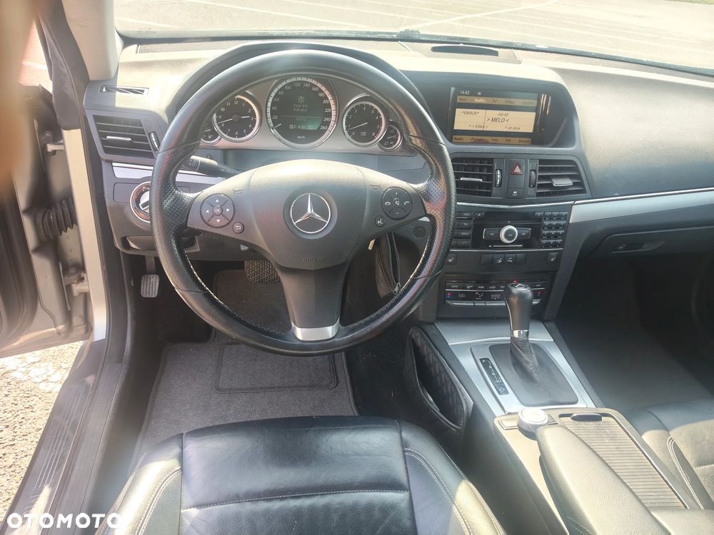 Mercedes-Benz Klasa E 350 CGI BlueEffICIENCY - 15