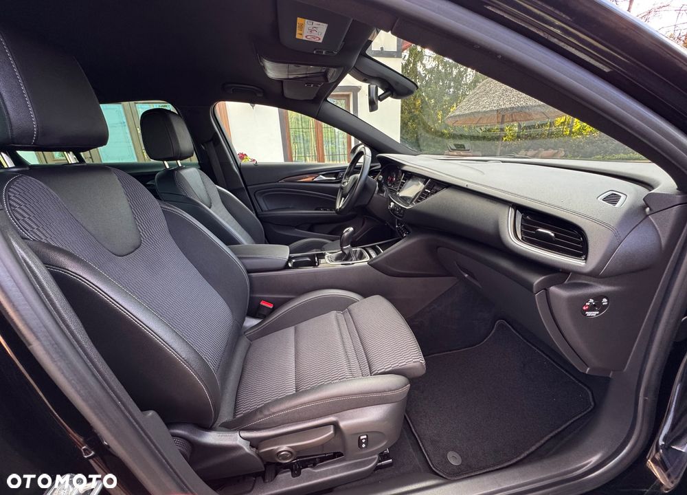Opel Insignia 1.5 T GPF Innovation S&S - 27