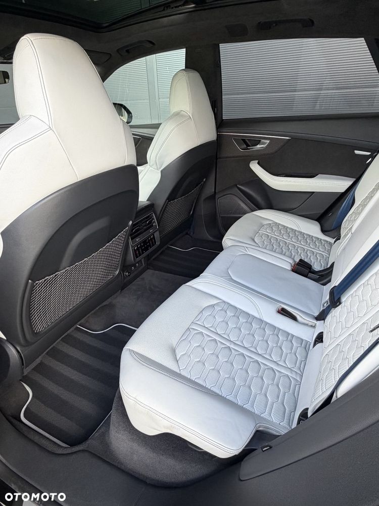 Audi RS Q8 TFSI mHEV Quattro Tiptronic - 24