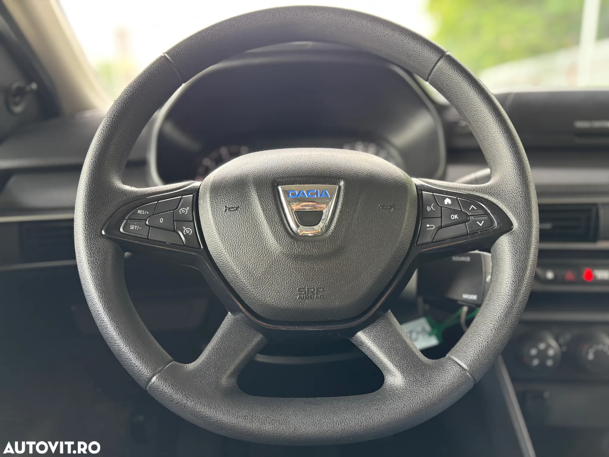 Dacia Logan - 27