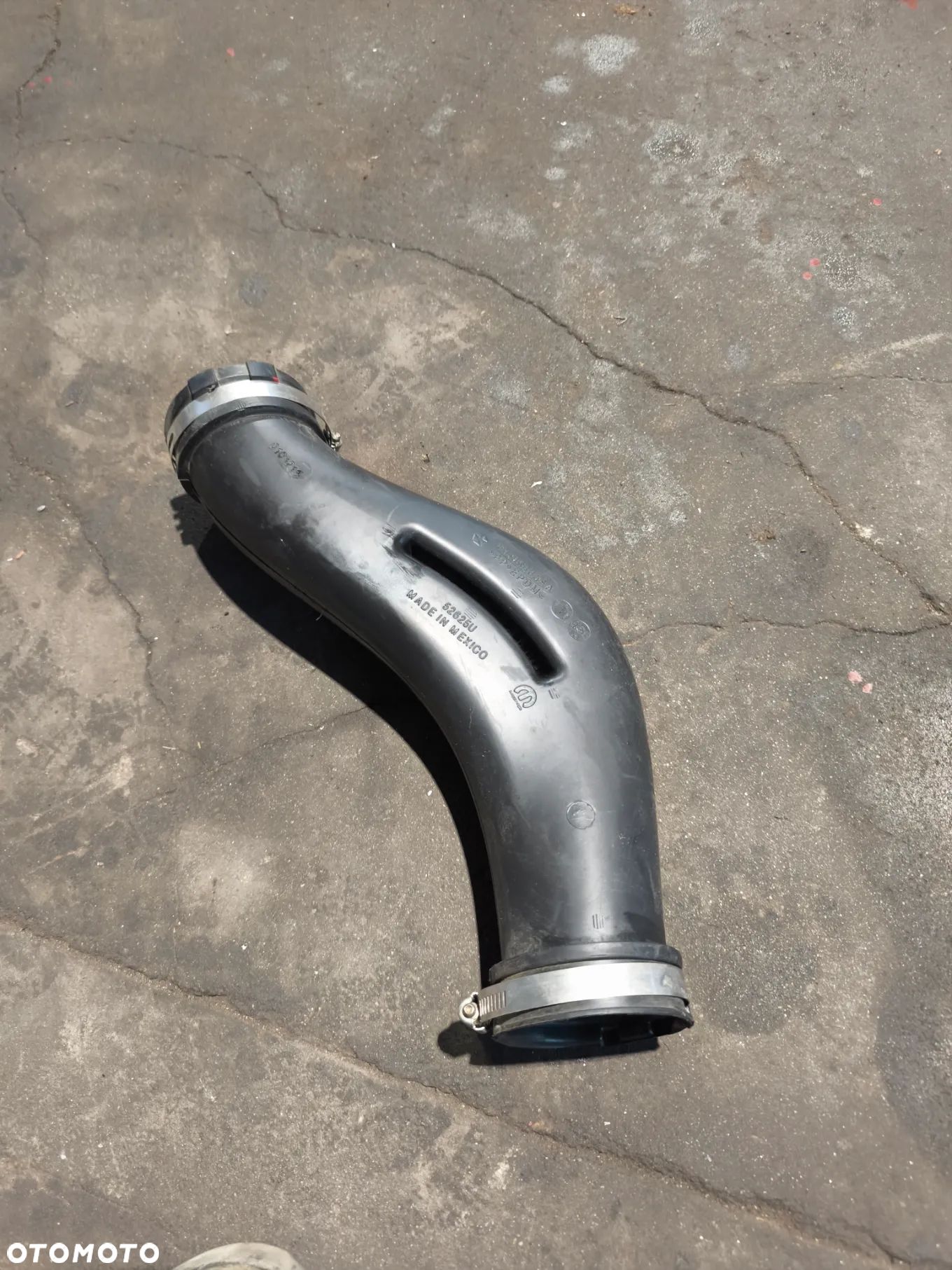 Przewód rura powietrza 68193485aa dodge RAM promaster 3.6 2014-2022 - 1