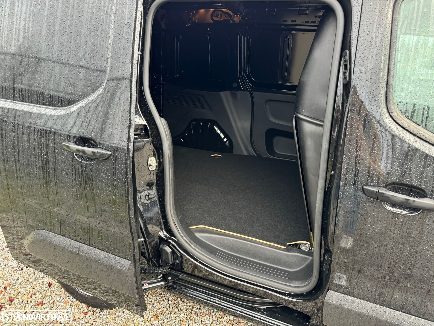 Citroën Berlingo 1.5BlueHDI AUTOMÁTICA 3LUG Full Extras - 13