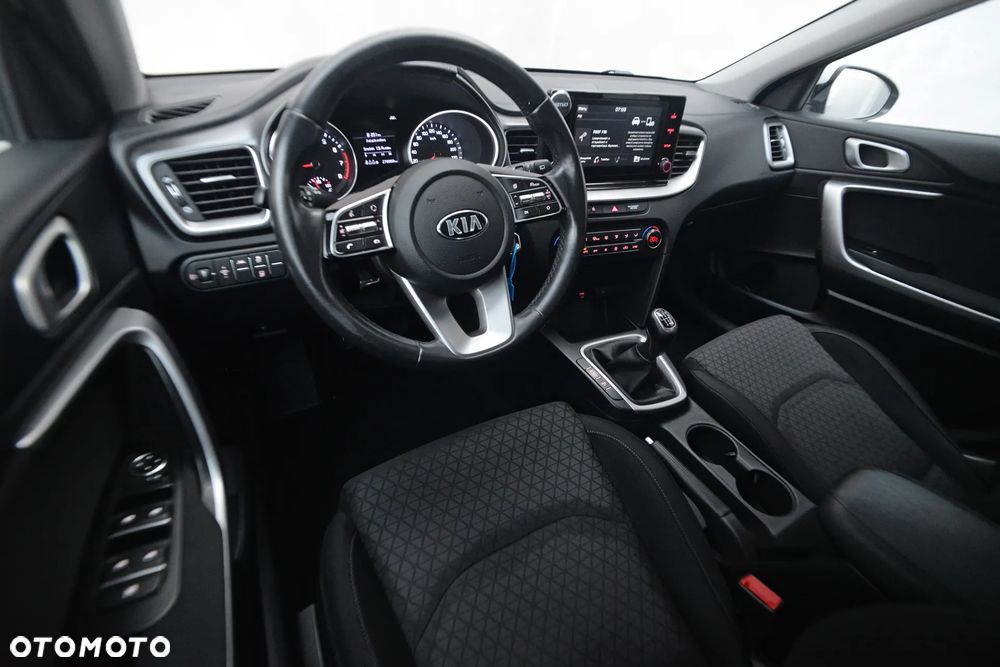 Kia Ceed 1.4 T-GDI L - 29