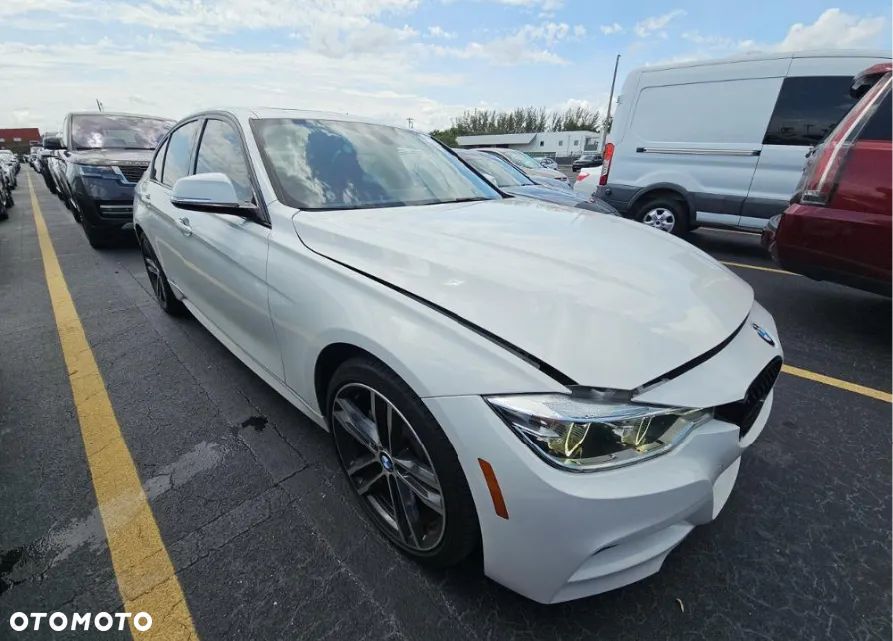 BMW Seria 3 340i xDrive M Sport - 3