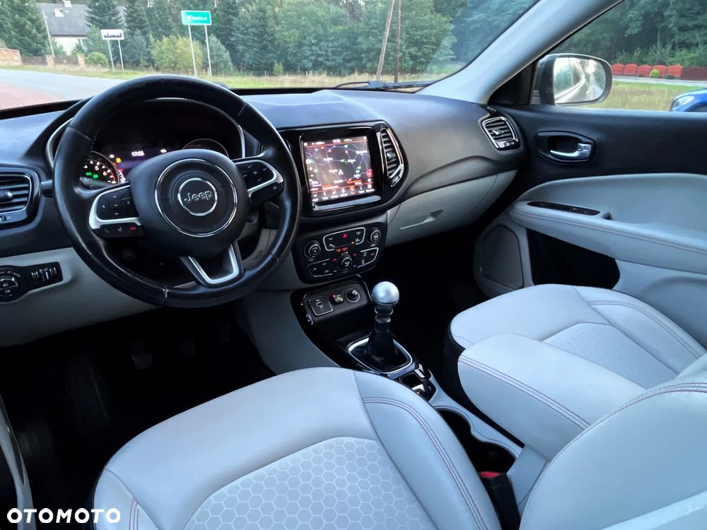 Jeep Compass 1.4 MultiAir Limited - 36