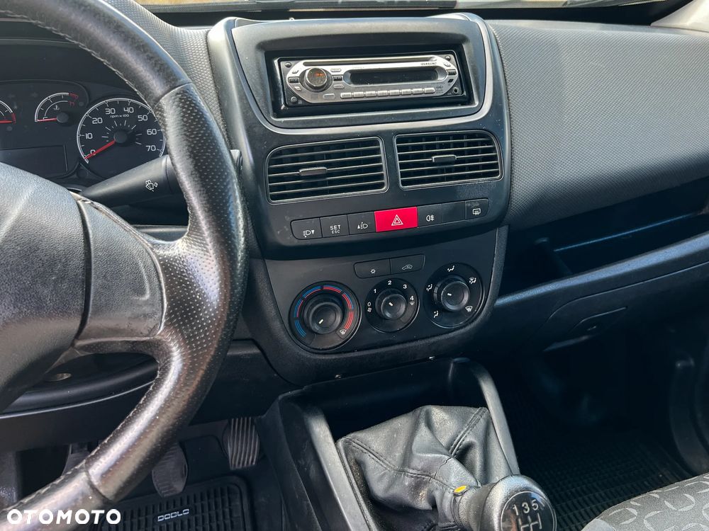 Fiat Doblo - 12