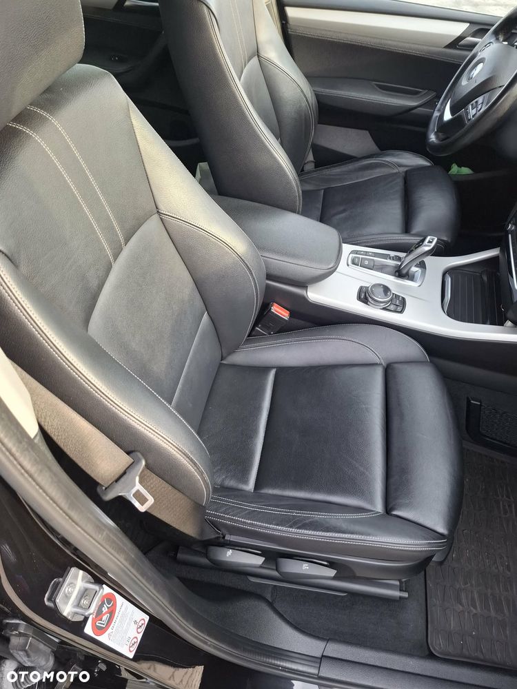 BMW X3 xDrive20d - 23