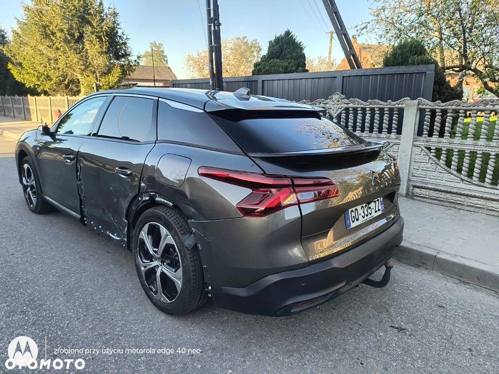 Citroën C5X 1.6 PHEV 225 Plus EAT8 - 10