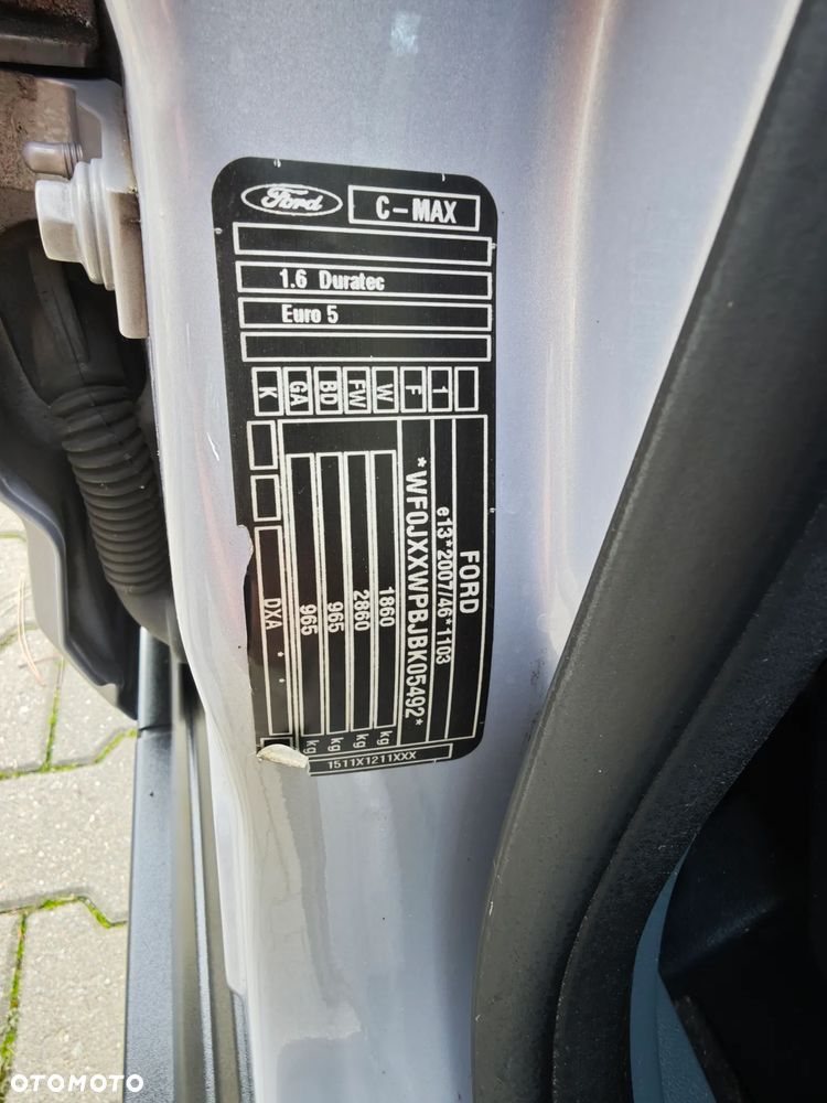 Ford C-MAX 1.6 Ti-VCT Titanium - 24