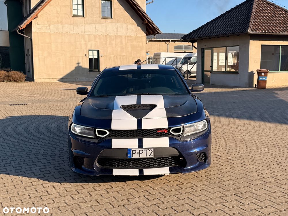 Dodge Charger - 4