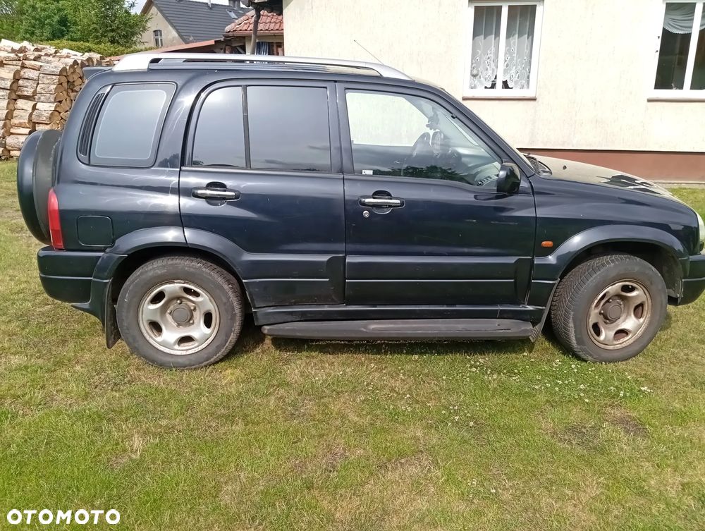 Suzuki Grand Vitara 2.0 Comfort - 2