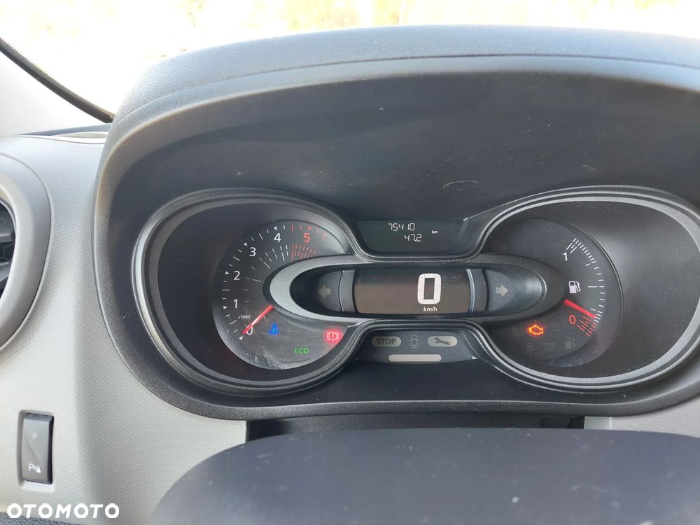 Renault Trafic Grand Passenger 3,0t Pack Clim - 16